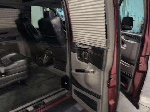 Used 2021 Chevrolet Express 2500 LS w/ Enhanced Convenience Package RWD image 29