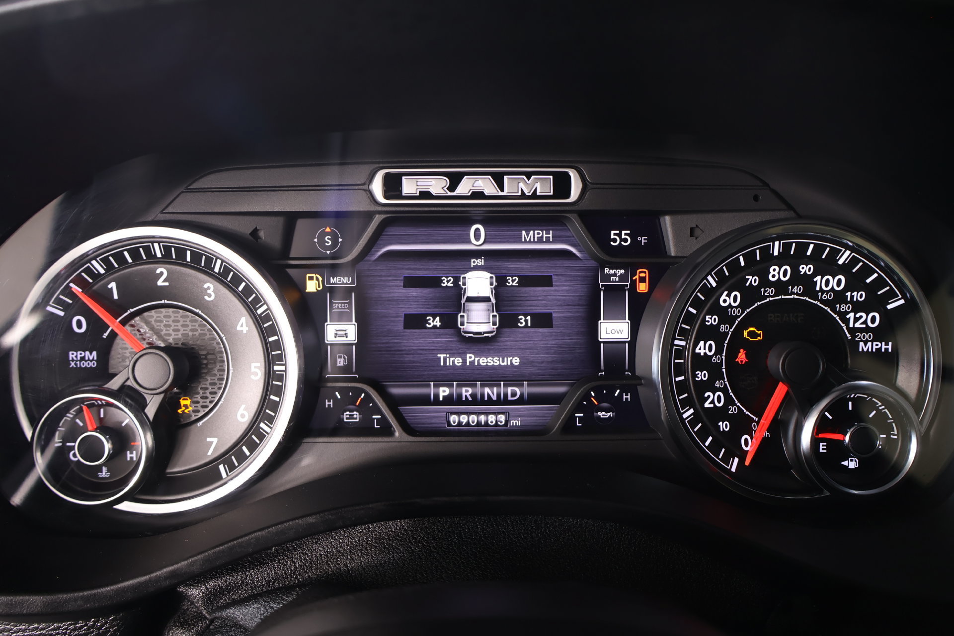 Used 2020 RAM 1500 Big Horn AWD/4WD image 4