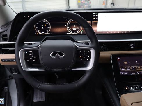 Used 2025 INFINITI QX80 Sensory image 20