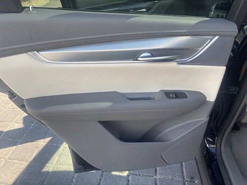 Certified 2025 Cadillac XT5 Premium Luxury FWD image 26