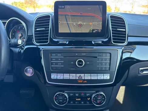 Used 2017 Mercedes-Benz GLS 550 4MATIC image 29