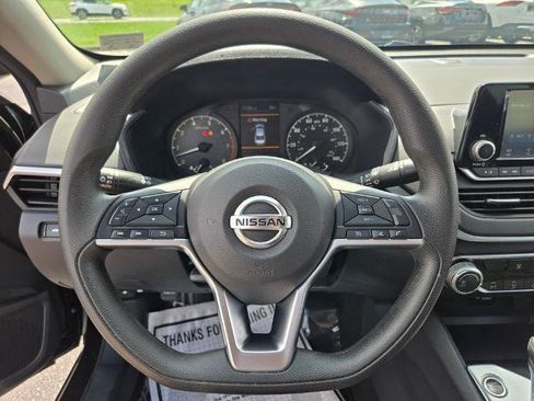 Certified 2022 Nissan Altima 2.5 S FWD image 30