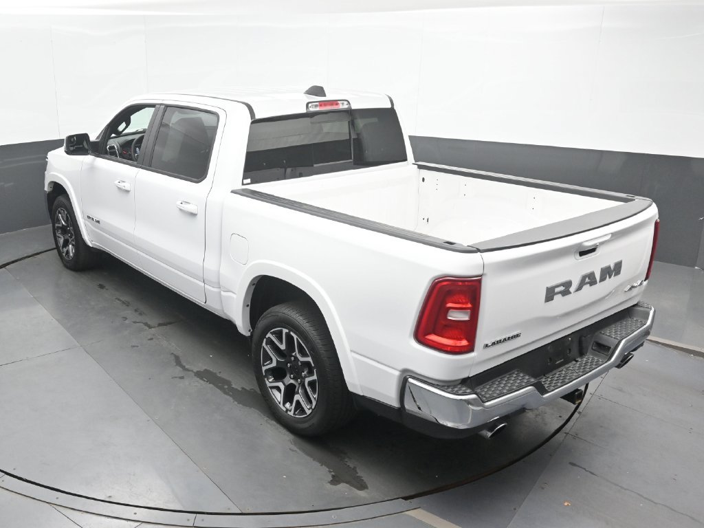 Used 2026 RAM 1500 Laramie AWD/4WD image 36