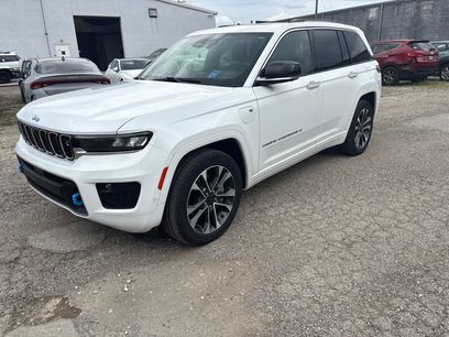 Used 2023 Jeep Grand Cherokee Overland w/ Advanced Protech Group III