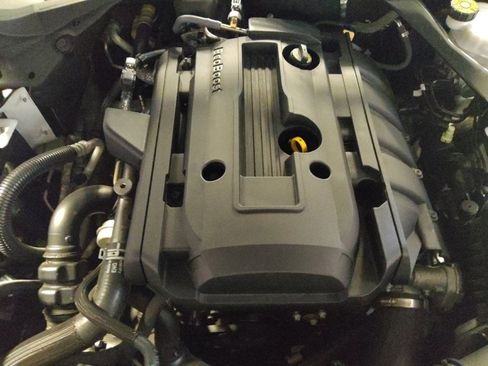 Used 2020 Ford Mustang Premium RWD image 30