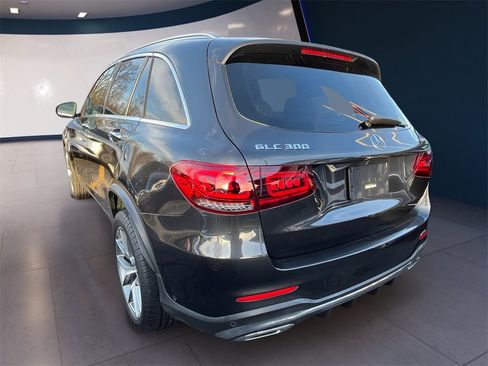 Certified 2022 Mercedes-Benz GLC 300 4MATIC w/ AMG Line image 3