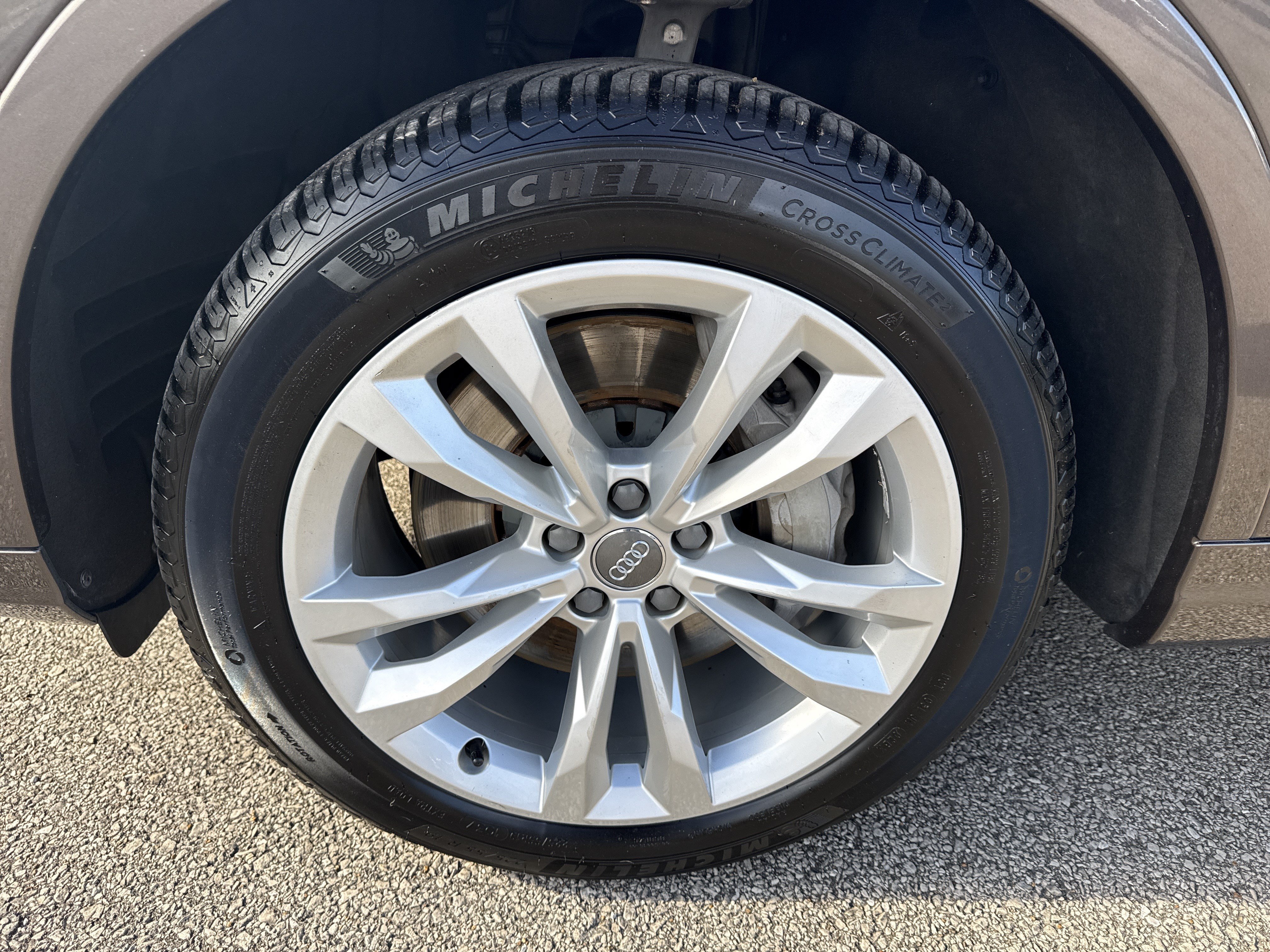 Used 2019 Audi Q7 2.0T Premium Plus w/ Premium Plus Package AWD/4WD image 11