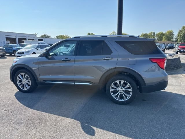 Used 2023 Ford Explorer Limited AWD/4WD image 10