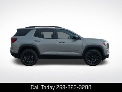 New 2026 GMC Terrain Elevation w/ Black Edition image 9