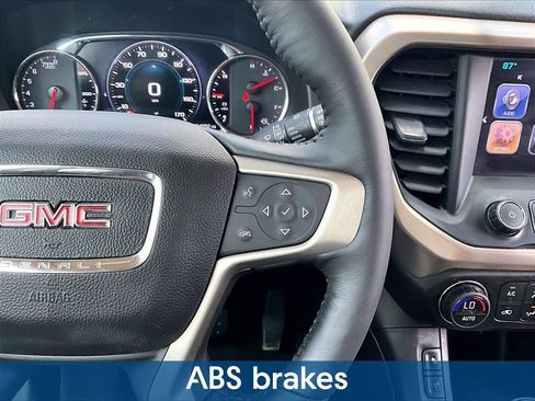 Used 2017 GMC Acadia Denali w/ Technology Package AWD/4WD image 16