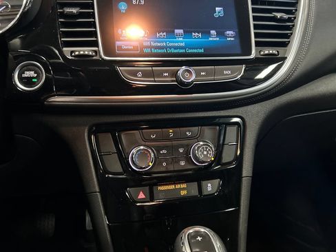 Used 2017 Buick Encore Sport Touring AWD/4WD image 19