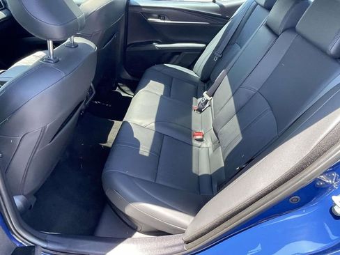 Used 2025 Toyota Camry XSE image 12