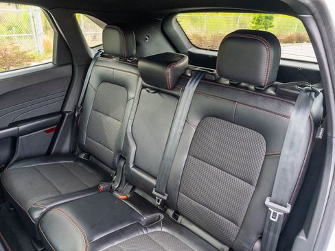 Used 2023 Ford Escape ST-Line Select AWD/4WD image 22