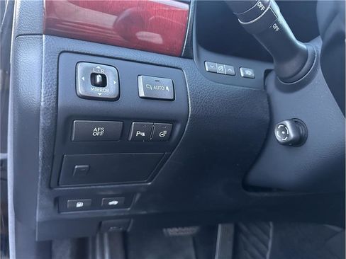 Used 2008 Lexus LS 460 image 14