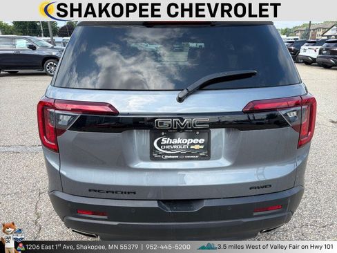 Used 2022 GMC Acadia SLT w/ Elevation Edition AWD/4WD image 3