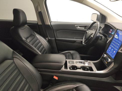 Used 2023 Ford Edge SEL image 21