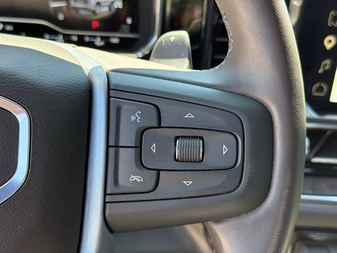 Used 2025 GMC Sierra 1500 SLT w/ SLT Premium Package AWD/4WD image 25
