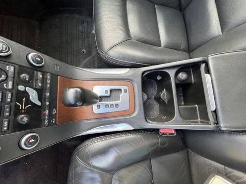 Used 2011 Volvo XC70 3.2 image 26