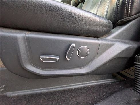 Used 2018 Ford F150 Lariat w/ Equipment Group 502A Luxury image 18