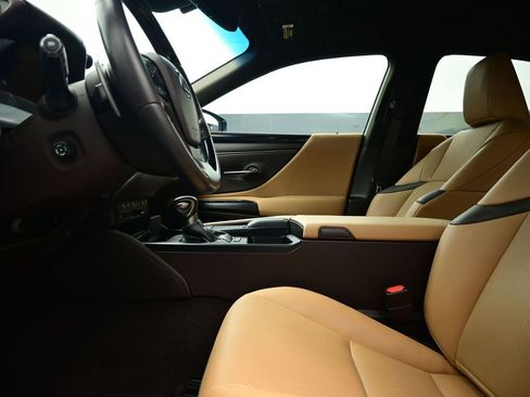 Used 2021 Lexus ES 350 w/ Premium Package image 22