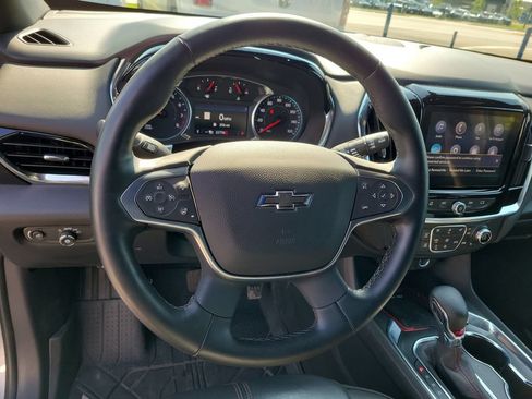 Used 2023 Chevrolet Traverse RS AWD/4WD image 26