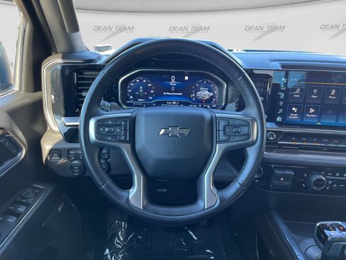 Used 2023 Chevrolet Silverado 1500 RST w/ Convenience Package II AWD/4WD image 14