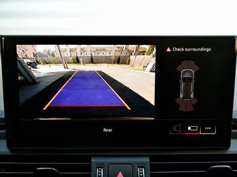 Certified 2024 Audi SQ5 Premium AWD/4WD image 35