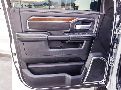 Used 2022 RAM 2500 Laramie image 21