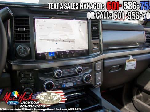 New 2026 Ford F250 Lariat w/ Black Appearance Package image 39