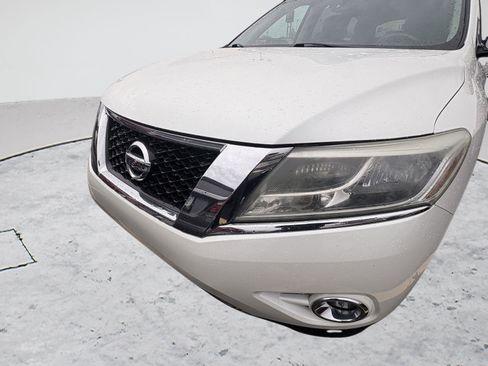 Used 2015 Nissan Pathfinder Platinum image 1