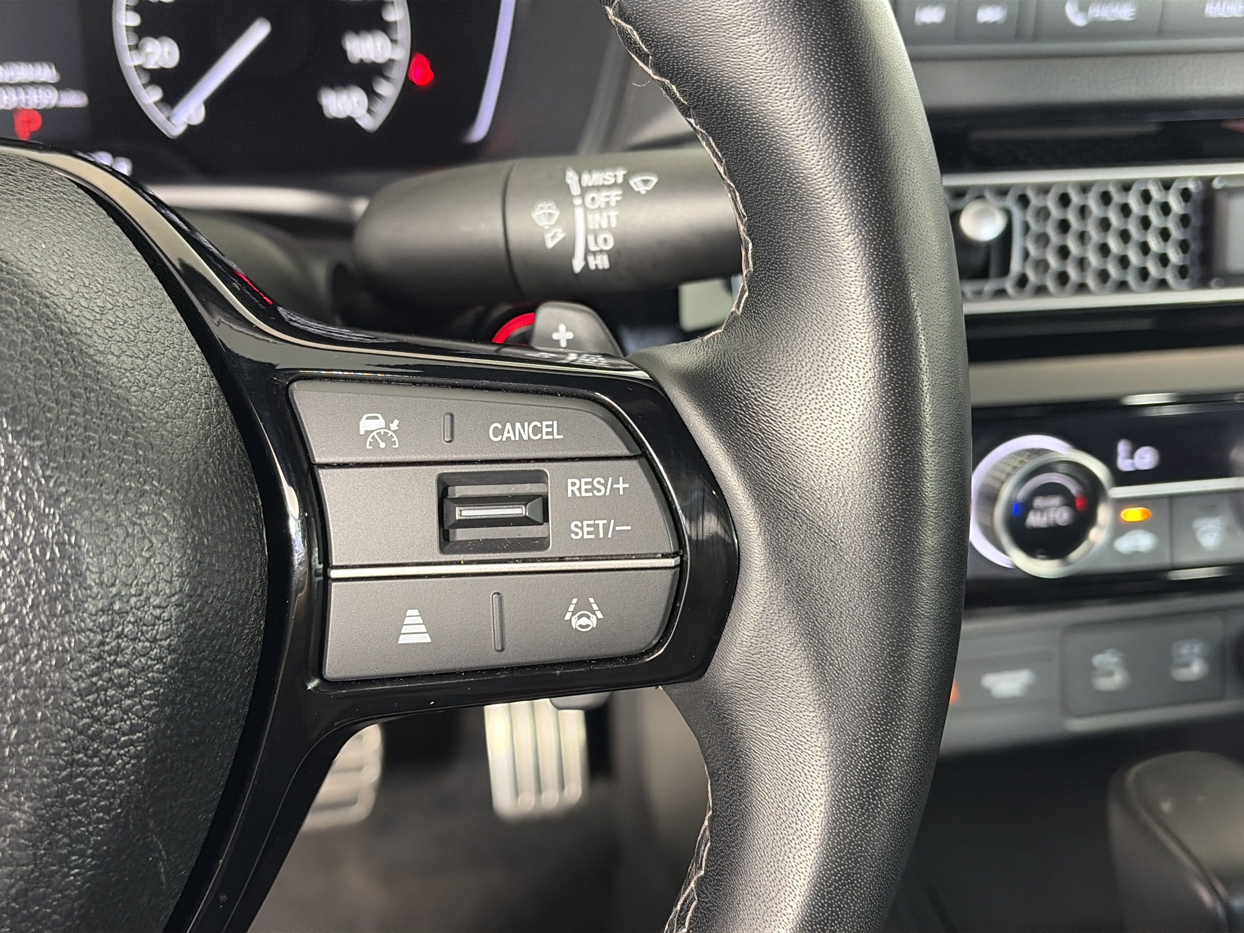 Used 2025 Honda Civic Sport image 28