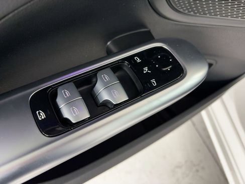 Certified 2025 Mercedes-Benz C 300 Sedan image 13