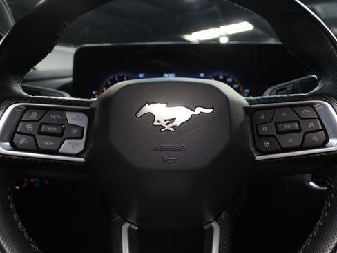 Used 2025 Ford Mustang GT Premium RWD image 49