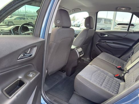 Used 2024 Chevrolet Equinox LT image 29