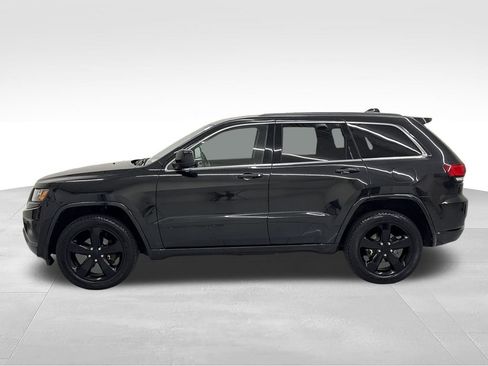 Used 2015 Jeep Grand Cherokee Altitude AWD/4WD image 5
