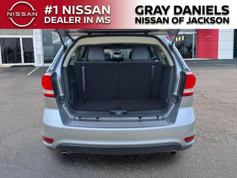 Used 2018 Dodge Journey GT FWD image 8