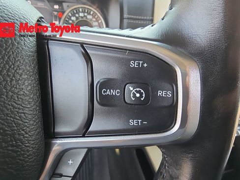 Used 2021 RAM 1500 Laramie AWD/4WD image 17