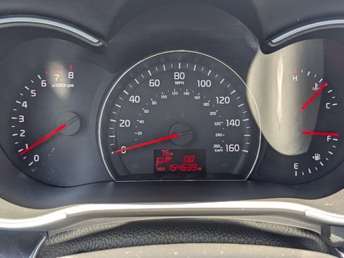 Used 2015 Kia Sorento LX AWD/4WD image 18