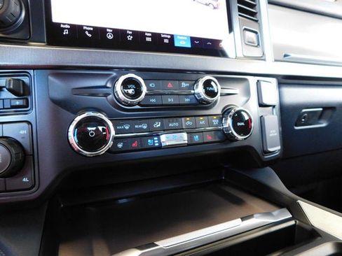 New 2026 Ford F250 Platinum image 31
