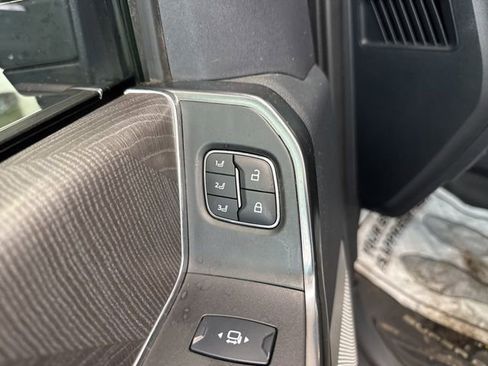 Used 2024 Ford F350 Platinum image 24