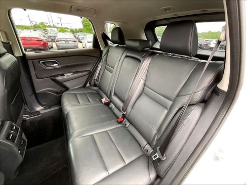 Used 2021 Nissan Rogue SL w/ Premium Package AWD/4WD image 14