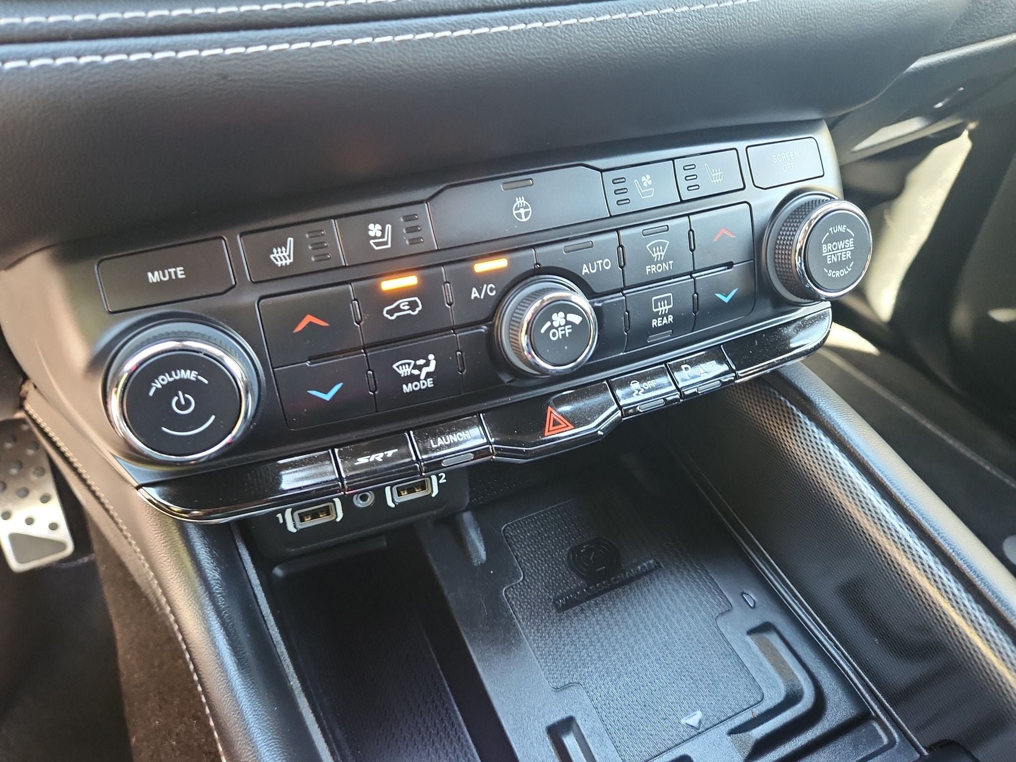 Used 2024 Dodge Durango SRT Hellcat w/ Black Package AWD/4WD image 26