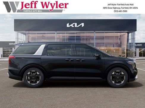 New 2026 Kia Carnival EX FWD image 8