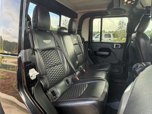 Used 2021 Jeep Gladiator Rubicon w/ Safety Group AWD/4WD image 25