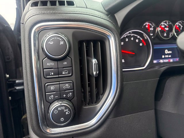 Used 2019 Chevrolet Silverado 1500 RST w/ All-Star Edition AWD/4WD image 11