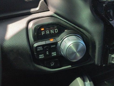 Used 2024 RAM 1500 Laramie AWD/4WD image 10