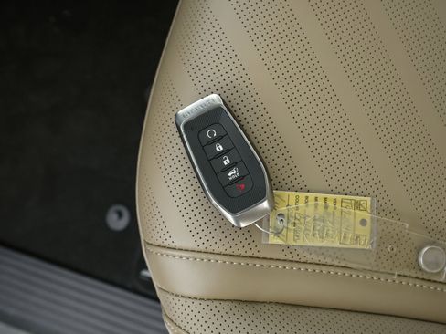 New 2026 INFINITI QX80 Luxe w/ Cargo Package image 35