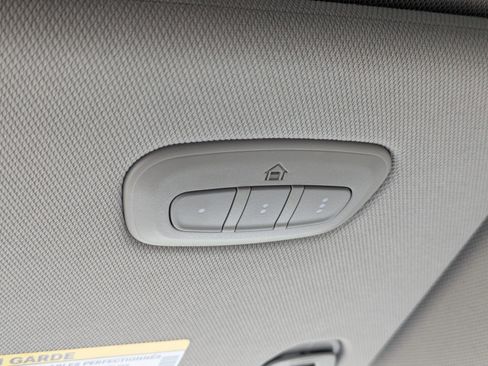 Used 2023 Jeep Wagoneer 4WD w/ Premium Group I image 25