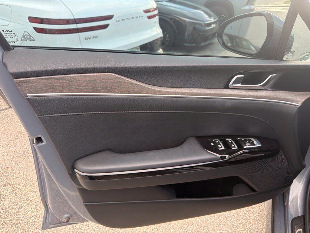 Used 2023 Kia K5 EX FWD image 13