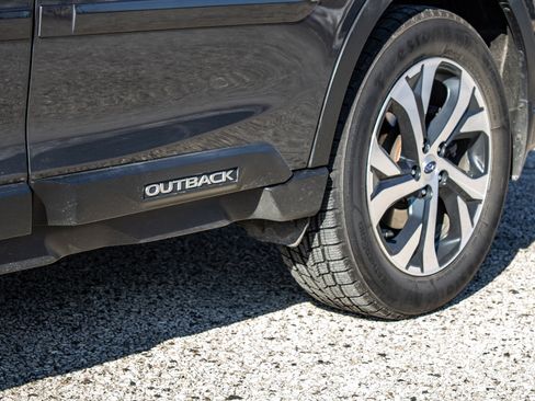 Used 2020 Subaru Outback Touring XT image 9